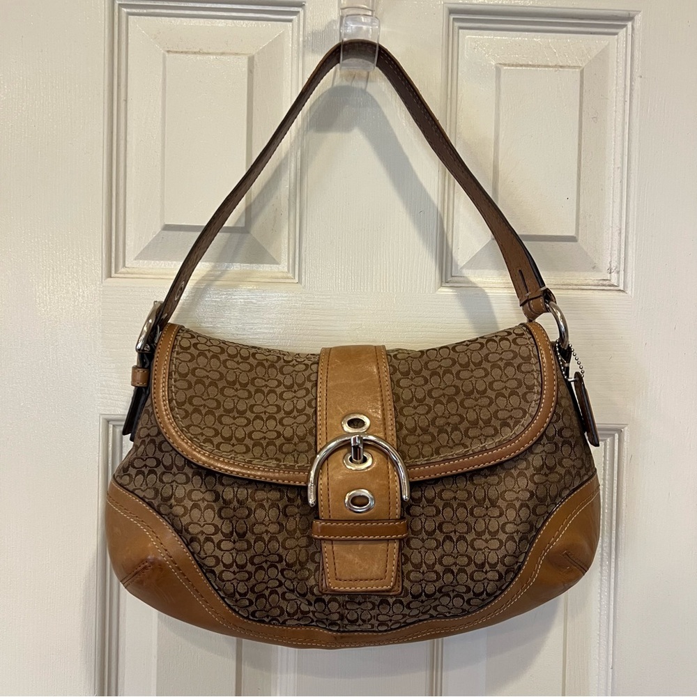 Vintage Y2K Coach Signature Soho Medium Shoulder Bag Brown British Tan F10926